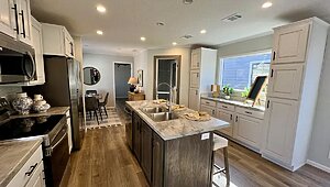 Patriot Collection / The Truman 74PAT16763BH Interior 130365