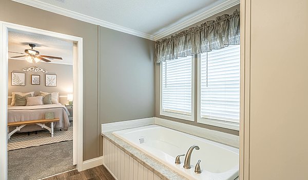 Timberline Elite / TE32603C Bathroom 62073