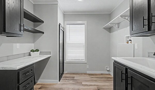 Alpha / Atmos 28603N Interior 130467