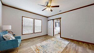 Lifestyle / Reece LY32663A Interior 129237