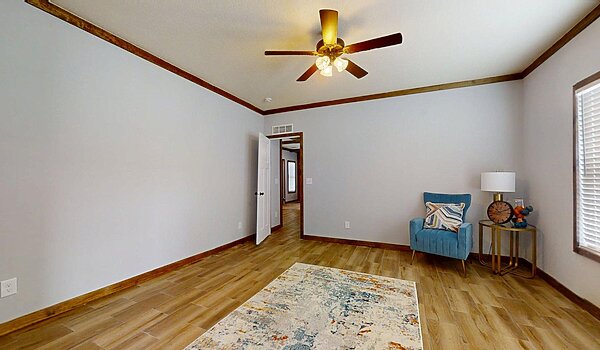 Lifestyle / Reece LY32663A Interior 129238