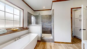 Lifestyle / Reece LY32663A Interior 129240