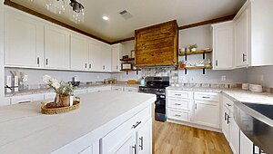 Lifestyle / Reece LY32663A Interior 129233
