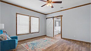Lifestyle / Reece LY32663A Interior 130480