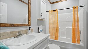 Lifestyle / Reece LY32663A Interior 130484
