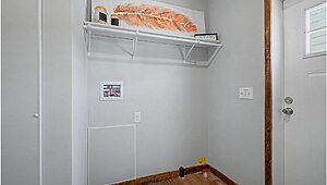 Lifestyle / Reece LY32663A Interior 130487