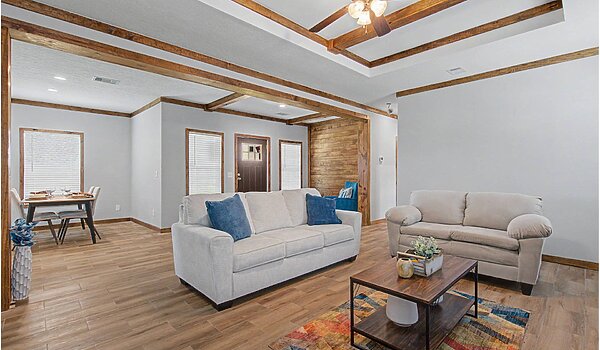 Lifestyle / Reece LY32663A Interior 130470