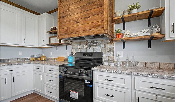 Lifestyle / Reece LY32663A Interior 130476