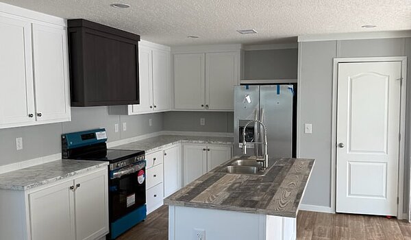 Iron Ranch / IH28684A Interior 115578