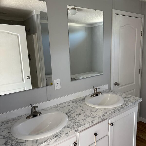 Iron Ranch / IH28684A Interior 115580