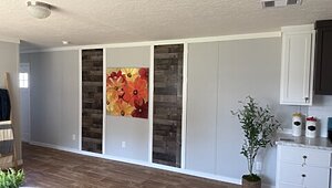 Iron Ranch / IH16763A Interior 115598