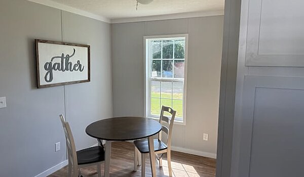 Iron Ranch / IH16763A Interior 115601