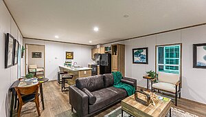 Phoenix / 16562A Interior 120263