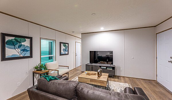 Phoenix / 16562A Interior 120265