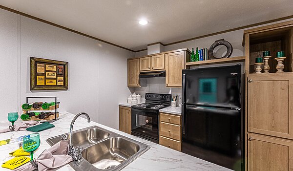 Phoenix / 16562A Interior 120269