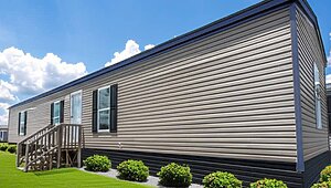 Phoenix / 16663A Exterior 120301