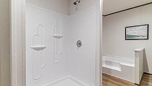 Phoenix / 16663A Bathroom 120296