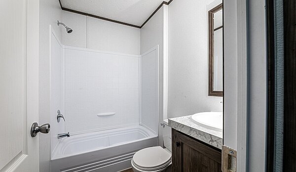 Phoenix / The Phoenix 76 16763A Interior 120312