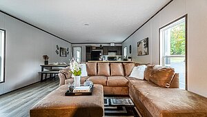 Phoenix / The Phoenix 76 16763A Interior 120305