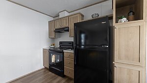 Phoenix / The Phoenix 76 16763A Interior 120308