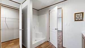 Phoenix / 32483B Interior 120345