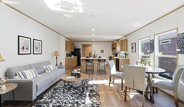 Phoenix / 32483B Interior 120334