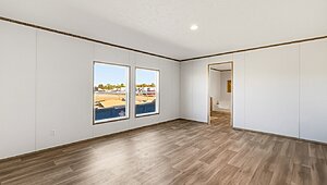 Phoenix / 32483B Interior 120338