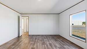 Phoenix / 32483B Interior 120339