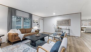 Phoenix / 32563A Interior 120358