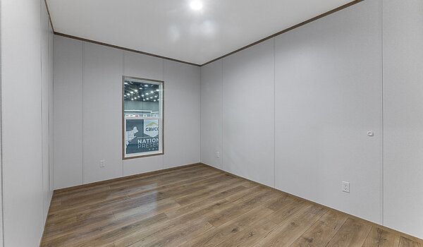 Phoenix / 32563A Interior 120362