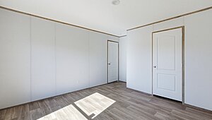 Phoenix / 32764A Interior 120381