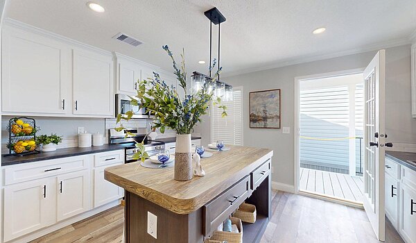 Lifestyle / LY16642A Interior 125396