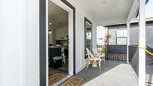 Lifestyle / The Retreat LY16642A Exterior 126350