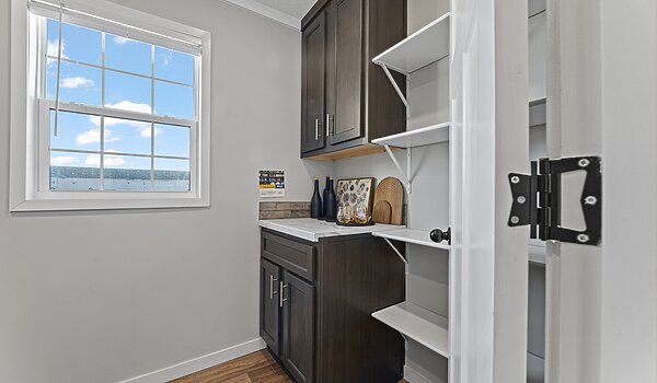 Alpha / Helix 16763N Interior 134084