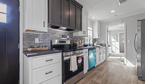 Alpha / Helix 16763N Interior 134075