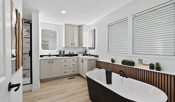 Alpha / Aura 28644N Interior 134129