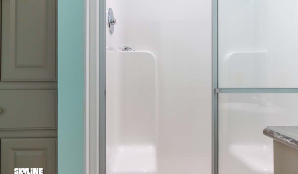 Stone Harbor / 500CTA Bathroom 4677