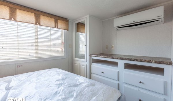 Shore Park / 1963CTP Bedroom 4728