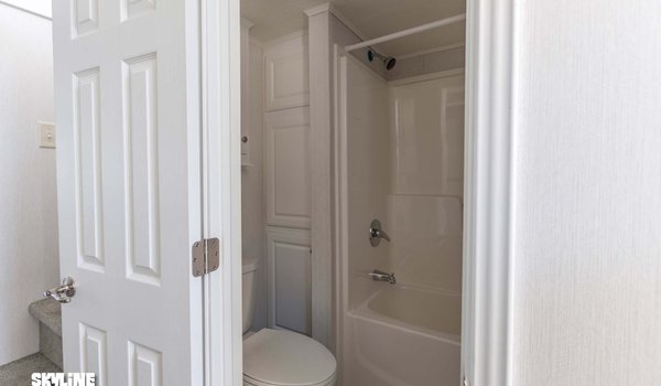 Stone Harbor / 500CTP-FE Bathroom 4820