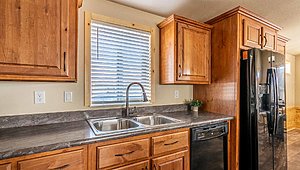 Sedona Ridge / SR-28523A Kitchen 58860