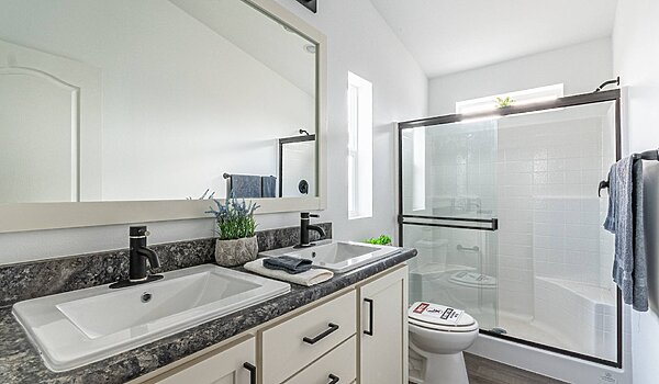 Edge / EG-24483A Bathroom 117273