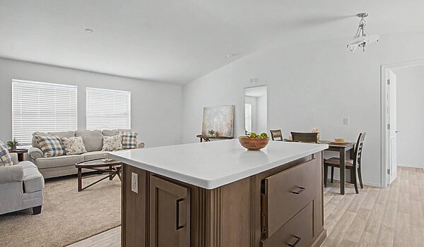 Edge / EG-24523A Interior 129577