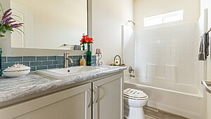 Edge / EG-28563B Bathroom 112861