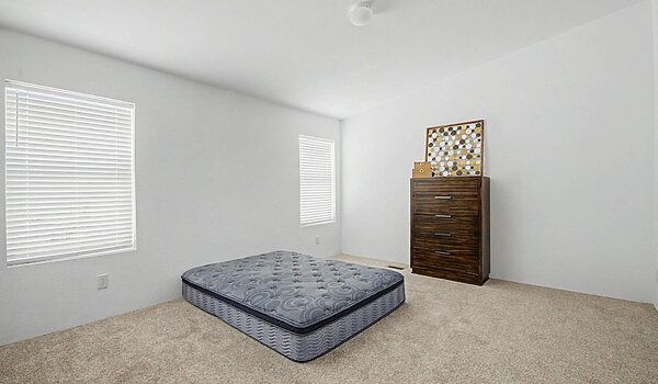 Edge / EG-28563C Interior 129642