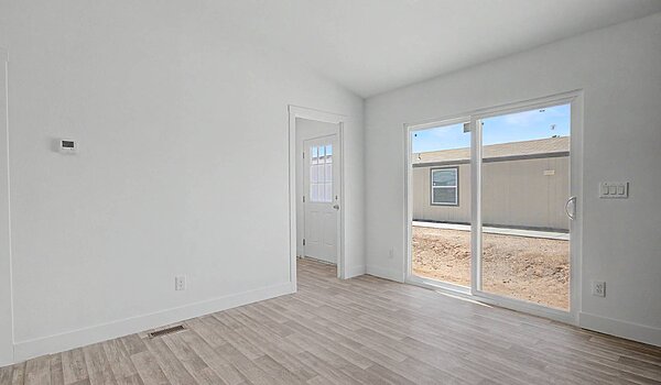 Velocity / VE-24523A Interior 129485