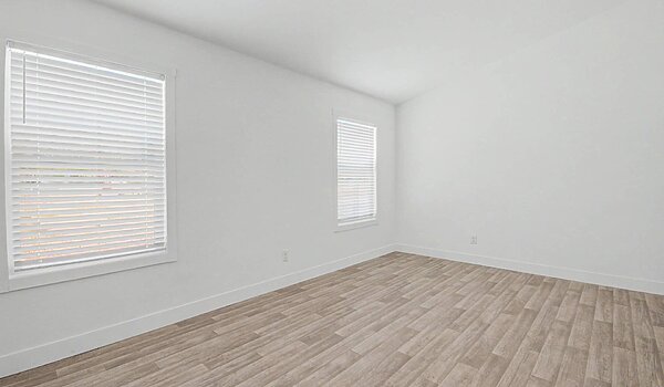 Velocity / VE-24523A Interior 129486
