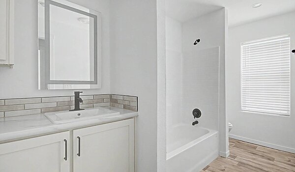 Alpha / The Atmos 28603N Interior 129470