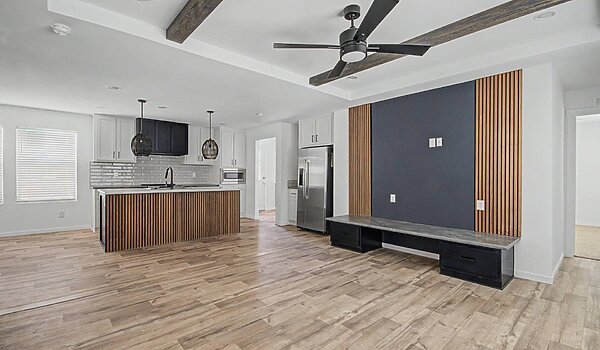 Alpha / The Atmos 28603N Interior 129457