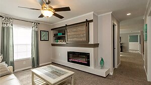 Essentials / E25211 Interior 116248