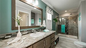 Essentials / E25211 Bathroom 116256